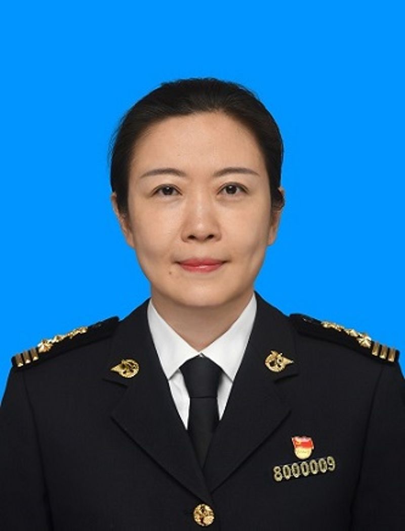 崔玮华